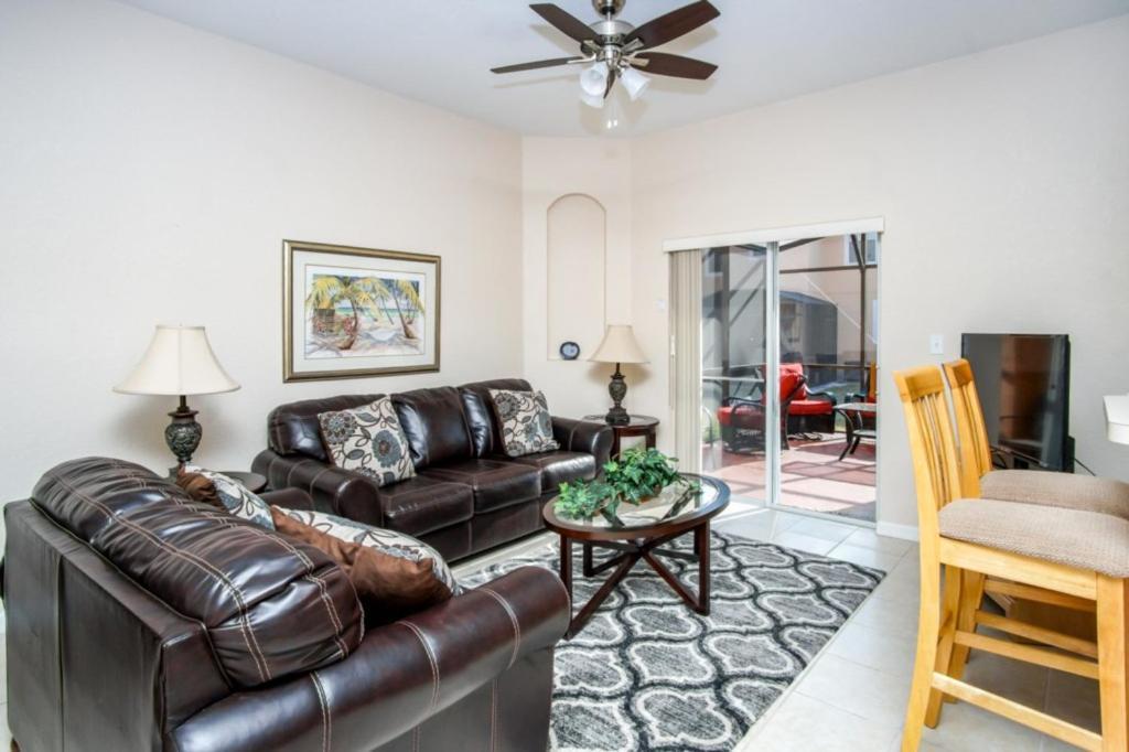 Loyalty Vacation Homes - Kissimmee Orlando Bagian luar foto